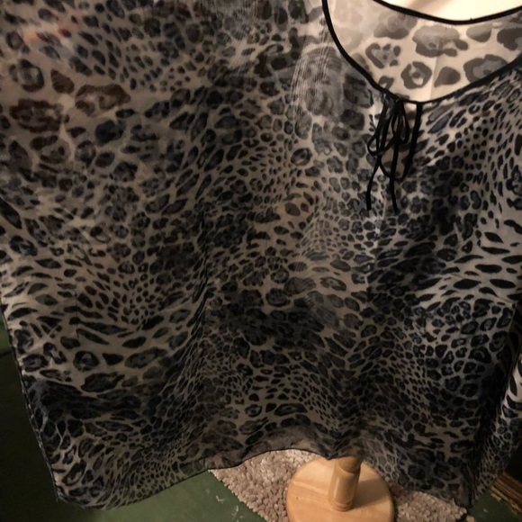 BLACK & GREY LEOPARD PRINT Top Or Cover Up. 2 different shades several in Stock! - Picture 7 of 8